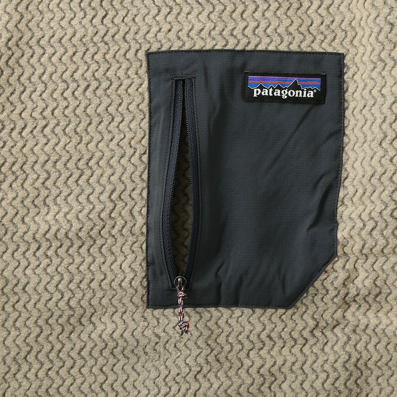 patagonia パタゴニア R1エアクルー メンズ｜SUNDAY MOUNTAIN