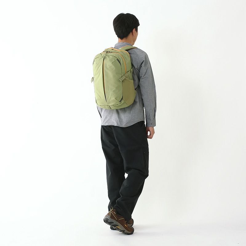 patagonia パタゴニア レフュジオデイパック26L｜SUNDAY