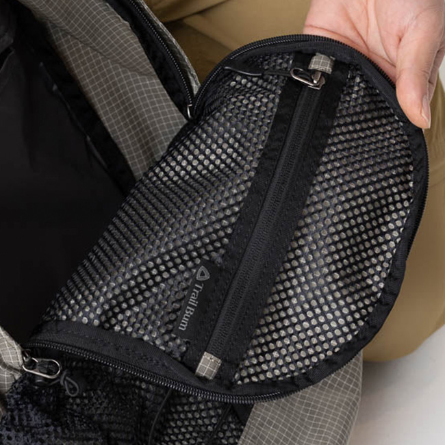 試着のみ』Trail Bum 24/7 PACK やぶ 7パック カーキ