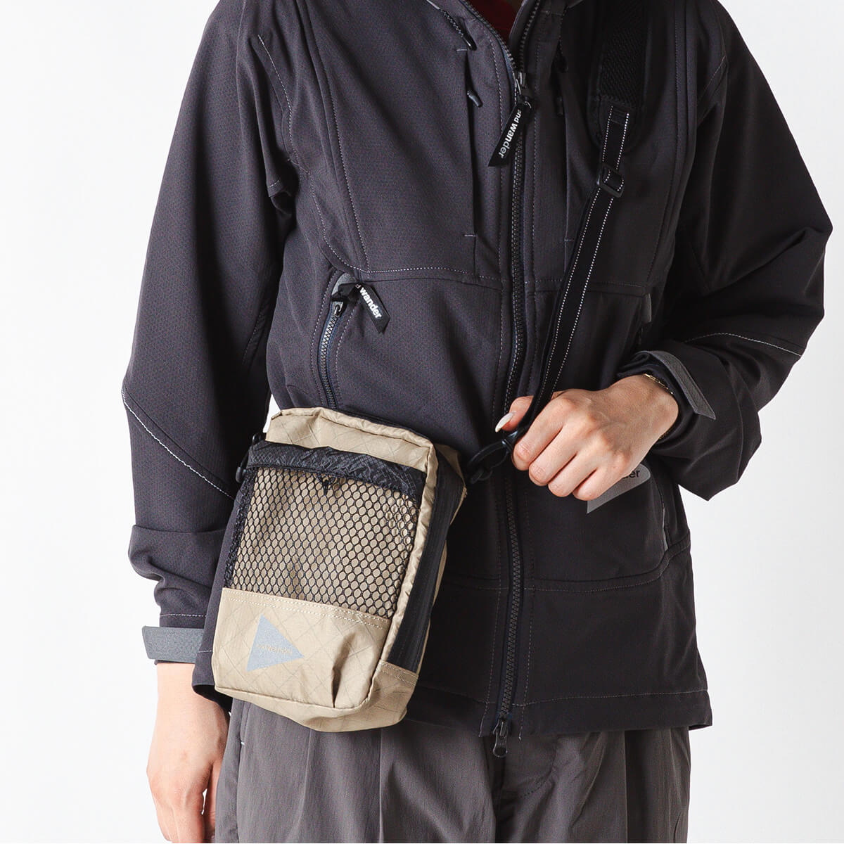 and wander アンドワンダー エコパックショルダーポーチ｜Outdoor 