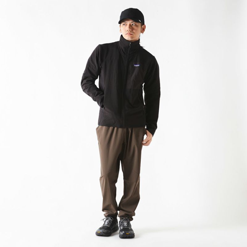 patagonia - 定価28600円 FA24 パタゴニア R2テックフェイス ジャケット M 黒 patagonia(パタゴニア) M's R2 Tech Face Jacket (R2テック
