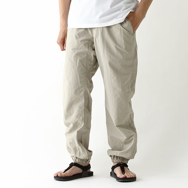 GRAMICCI グラミチ ナイロントラックパンツ メンズ