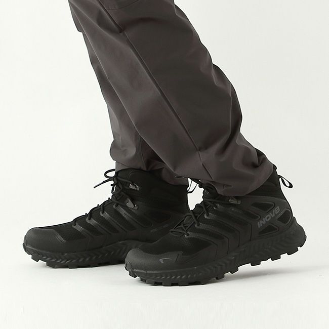 inov-8 イノヴェイト ロックライト ミッドGTX メンズ