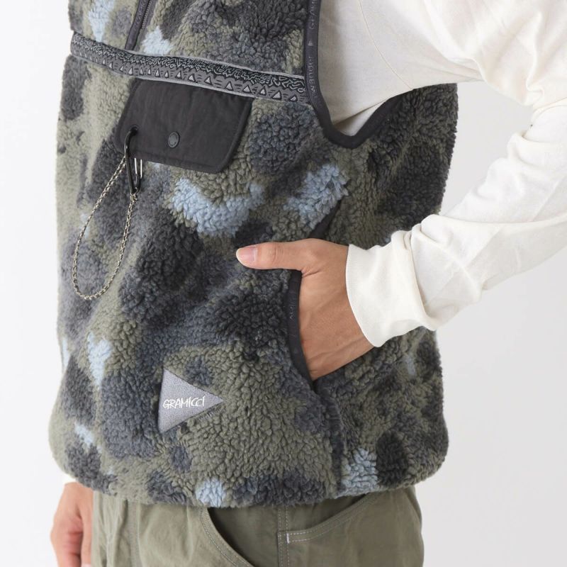 GRAMICCI×and wander グラミチ×アンドワンダー JQテープフリースベスト GRAMICCI×and wander グラミチ×アンドワンダー JQテープフリースベスト