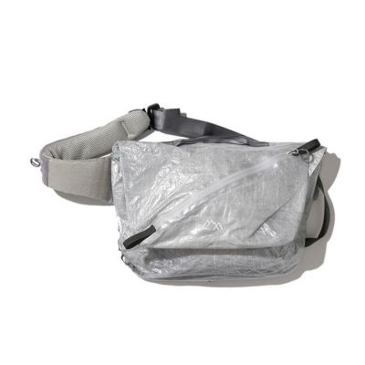 【美品】CMFアウトドアガーメント　メッセンジャーバッグ 通販] CMF OUTDOOR GARMENT(シーエムエフ アウトドア ガーメント