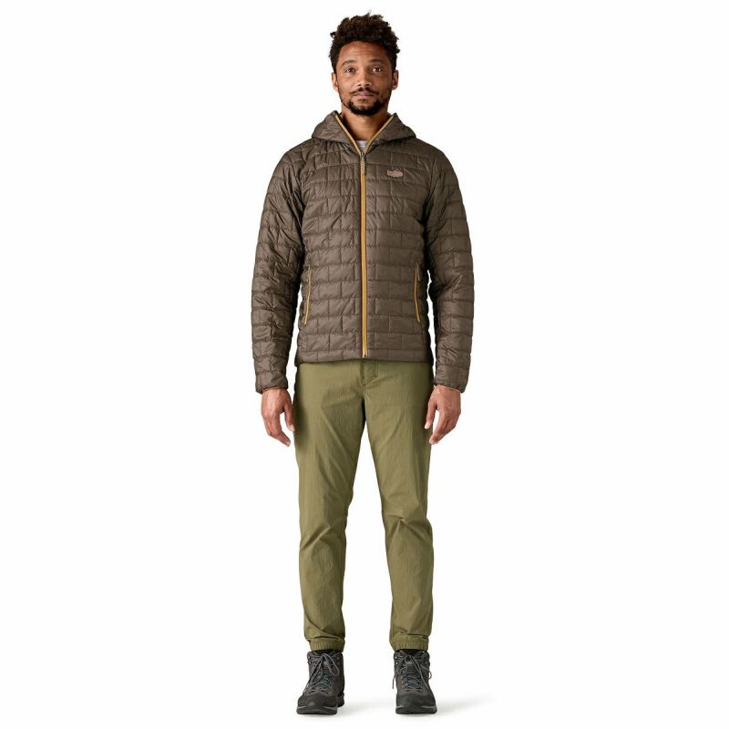 patagonia パタゴニア ナノパフフィッツロイトラウトフーディ